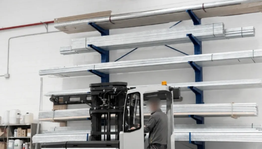 special forklifts side loaders